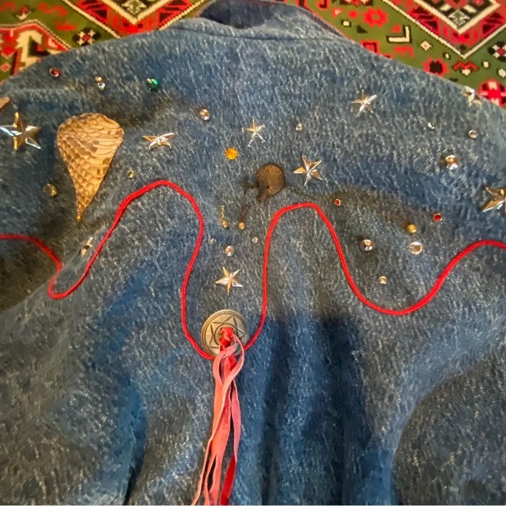 Vintage Denim Rodeo Jacket with Red leather Accents - Picture 10 of 14